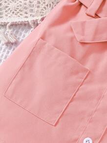 SHEIN Conjunto de 2 piezas para niña con blusa de manga con volantes y vestido tipo jumper con textura, para primavera/verano