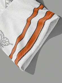 Manfinity Campus Court 男士休闲 V 领短袖 T 恤，带数字和字母印花，男士球衣，男士球衣，足球球衣，男士