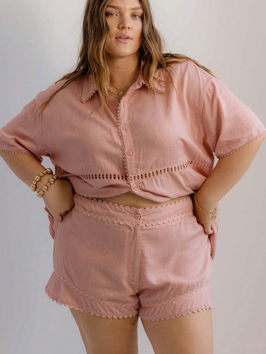 Aralina 曲线夏日度假海滩度假蕾丝插扣短裤