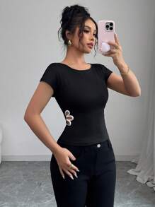 Elenzga 女士优雅通勤撞色镂空花卉修身T恤 - 黑色 - 查看 3