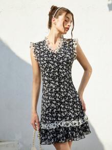 Aveloria 女式法式黑白雪纺碎花迷你连衣裙，荷叶边下摆和腰线，波西米亚风度假时尚风格，全身印花，适合夏季春秋季