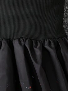 Vestido de Festa Casual de Primavera/Verão, Férias, Verão, Viagem para Meninas Pré-Adolescentes com Ombro Assimétrico, Babados Sobrepostos, Remendos de Tricô e Tecido Tecido, Estampa Sequinada, Cintura Elástica, Estampa Floral Preta e Rosa - Preto - Visão 3