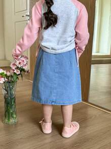 Denimly 年轻女孩休闲都市学院风浅色洗水牛仔半身裙，松紧腰身，前部带纽扣