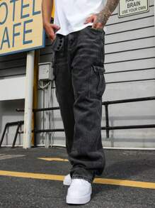 Manfinity EMRG Jeans de mezclilla casuales y sencillos con múltiples bolsillos para hombre, para uso diario