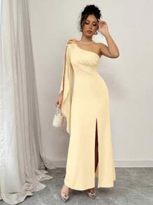 Elenzga Red Asymmetric Floral Accent Slit Flared Sleeve Dress