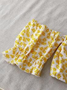 Flirla Conjunto de 2 piezas de talla grande, blusa corta con hombros descubiertos y cordón, y falda corta con estampado floral ditsy, para primavera/verano - Amarillo - Ver 5