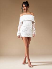 MISSGUIDED 刺绣缀饰翻盖露肩露肩长袖迷你连衣裙 - 白色 - 查看 4