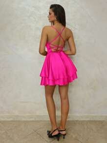 SHEIN BAE Vestido corto de mujer con cuello en V de satén, tirantes finos, espalda abierta, cintura con lazo, dobladillo asimétrico con volantes, apropiado para damas de honor, invitadas de boda, cóctel, baile de graduación, fiesta de Navidad - Rosa Fucsia - Ver 5