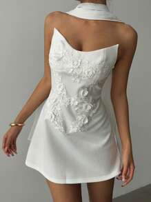Aloruh Women Floral Embroidery Decor Tube Top Mini Dress