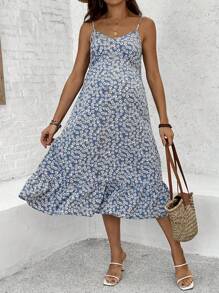SHEIN Blue Ditsy Floral Print Maternity Summer Dress With Button Front And Ruffle Hem - Baby Blue - View 6