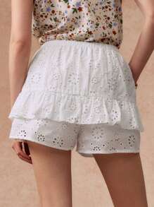 Écloséra Casual Versatile Vacation Solid Color Double Layered Ruffled Hollow Out Print Women Shorts - White - View 2