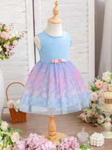 SHEIN Glamorique Kids Baby Girl Flower Bridesmaid Dress,  Wedding, Flower Girl ,Elegant Dress,Baby Girl Summer Dress ,Flower,Birthday Photo Clothing,Birthday Party,Party Performance,Suitable For Formal Occasions,Vacation - Blue - View 1