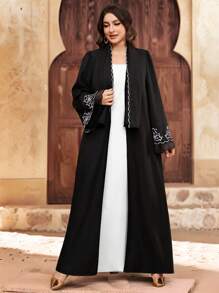 Al Najma 大码女式花卉刺绣长袖超长阿拉伯长袍外套，端庄长袍 - 黑色 - 查看 3