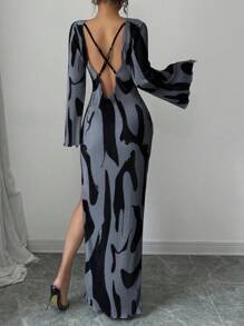 Chiquease 女士图案印花深 V 形后背扭纹交叉长袖褶皱侧开衩下摆连衣裙 - 灰色 - 查看 2