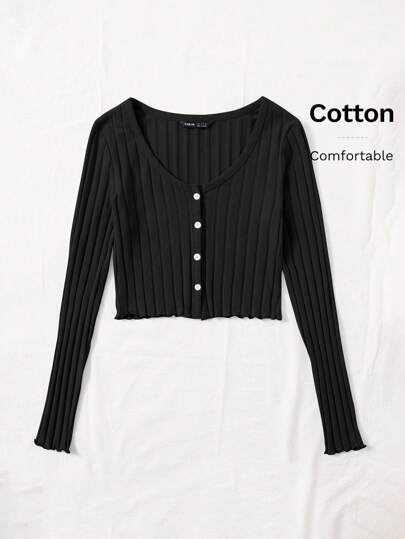 T-shirt à col en U, manches longues, boutonné devant, avec galon à volant en tricot côtelé