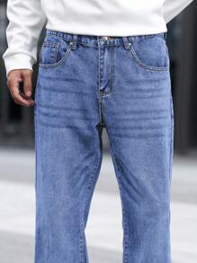 Manfinity Homme Men's Versatile Casual Denim Flare Pants