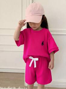 SHEIN Genkimix Kids Baby Girl New Fashion Versatile Sporty Casual Outfits, Includes Waffle Knit Polo Shirt With Embroidered Horse Rider Graphics And Matching Shorts, 2 Pieces Set