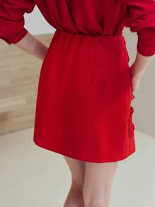 MOTF STUDIO FLOWER APPLIQUES ZIPPER SKIRT - Red - View 8