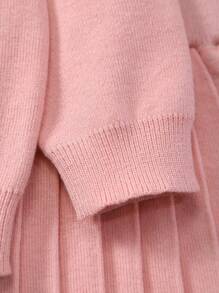 SHEIN Playful Pals 2pcs/Set Young Girls Ditsy Floral Embroidery Long Sleeve Knitted Cardigan & Pleated Mini Skirt Suits, Cute/Vintage/Casual Suitable For School And Outdoor, Spring/Summer Outfits Kids Swearter Skirts Sets Girls Sweater Set Set Clothes For Girls - Pink - View 4