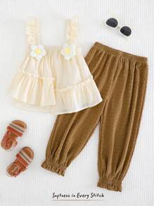 Cozy Pixies 2pcs/Set Young Girl 3D Flower Applique Camisole And Elastic Waist Tapered Leg Pants - Multicolor - View 3
