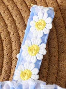 SHEIN 新生女嬰可愛藍色格紋細肩帶洋裝 夏季花卉刺繡設計 度假風 外出穿搭 拍照派對&上學 1-9M - 彩色 - 查看 4