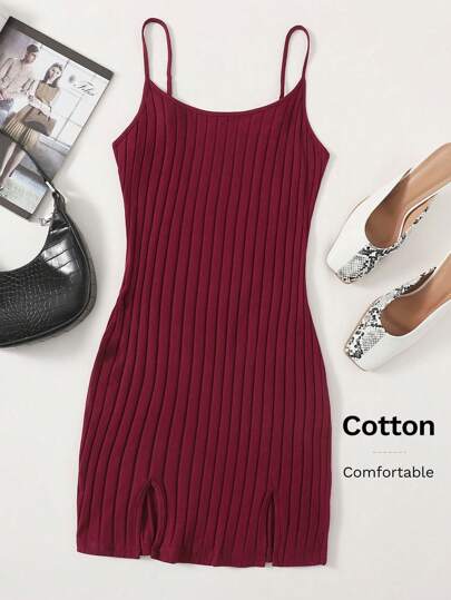 Vestido tejido de canalé bajo con abertura