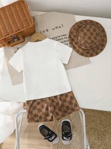Souflis Souflis Conjunto de 3 piezas para niño pequeño - Top con estampado de parche con estampado floral combinada con pantalones y gorra, ropa casual que combina todo para ocasiones como jugar, vacaciones en verano