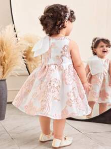 SHEIN Vestido de niña bebé de verano lindo y elegante con estampado floral y moño