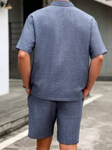 Manfinity CasualCool "Men's Casual Daily Wear And Vacation Attire, Featuring A Blue Short-Sleeve Polo Set Made From A Faux Denim And Linen-Feel Satin Fabric With A Slight Crinkle. This Outfit Is Suitable For Refreshing Looks In All Seasons, Making It Perfect For Pairing With Outfits For A Hawaiian Beach Vacation. It's Also Great For Couple Matching And Serves As An Excellent Gift Idea For Boyfriends Or Husbands, Ensuring A Stylish Combination." Men Two Pieces Outfits ,Men Shorts Set - Grey - View 4