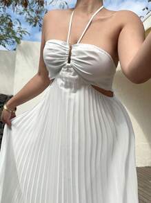 Sunnyshic Plus Size Romantic Vacation Pleated Backless Halter Dress - White - View 3