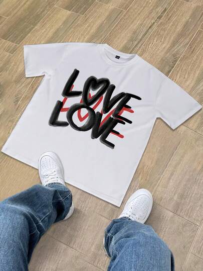 Manfinity EMRG Valentine's Day Red "Love" Round Neck Print T -Shirt Top, Couple Dress, Valentine's Day, Daily Wear Men