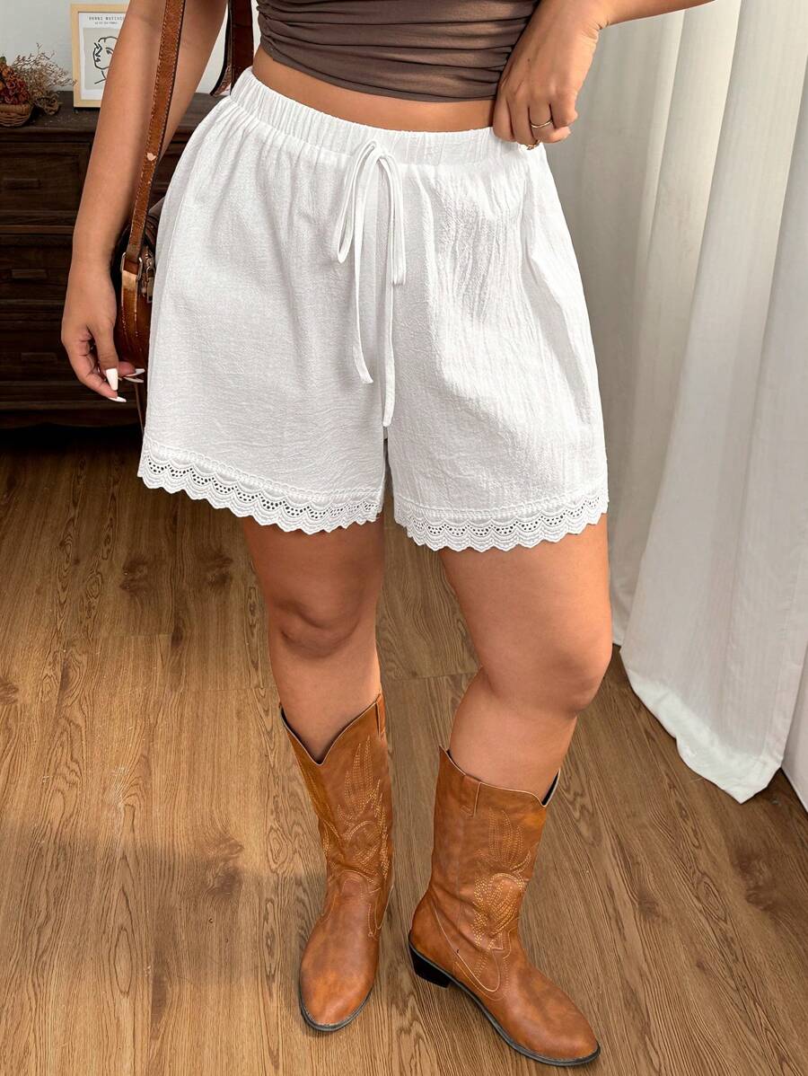 SHEIN EZwear Plus Size White Lace Trim Shorts, Spring/Summer - White - View 1