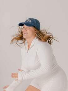 Aralina Curve Leisurewear Zip Front Long Sleeve Top And High Waist Biker Shorts Two Pieces Set - White - View 9