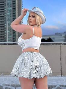 SHEIN SXY Ensemble 2 pièces grande taille pour femmes: Débardeur en soie de lait avec patchwork de sequins argent et jupe tulipe avec ourlet de sequins
