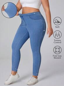 SHEIN Essnce Plus Size Front Button Pocket Simple Slim Fit Casual Jeans Stretchy Knit Denim Apple Bottom Jeans - Blue - View 1