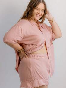 Aralina 曲线夏日度假海滩度假蕾丝插扣短裤