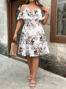 SHEIN Clasi 春夏秋季优雅通勤浪漫度假休闲女装时尚百搭畅销花卉印花面料可调节肩带短袖松紧腰褶皱 A 字裙，白色，加大码