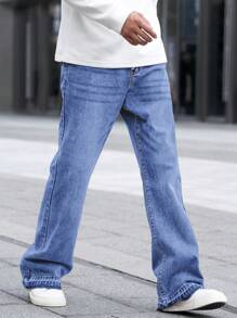 Manfinity Homme Men's Versatile Casual Denim Flare Pants