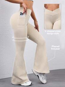 Easithlete Seamless High Stretch Waistline Pocket Design Flared Yoga Pants