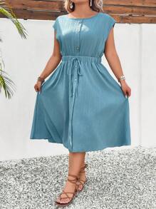 SHEIN LUNE Vestido casual corte A de longitud media con cuello redondo, mangas cortas y cintura con lazo para mujer de talla grande en color liso