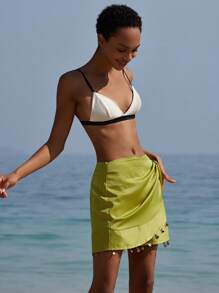 Aveloria Affinna 女式夏季不对称设计结饰下摆金属流苏装饰迷你裙，时尚假日休闲风格