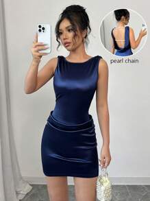Selianne Women's Elegant Solid Color Backless Pearl Chain Decor Sleeveless Bodycon Mini Dress - Royal Blue - View 3