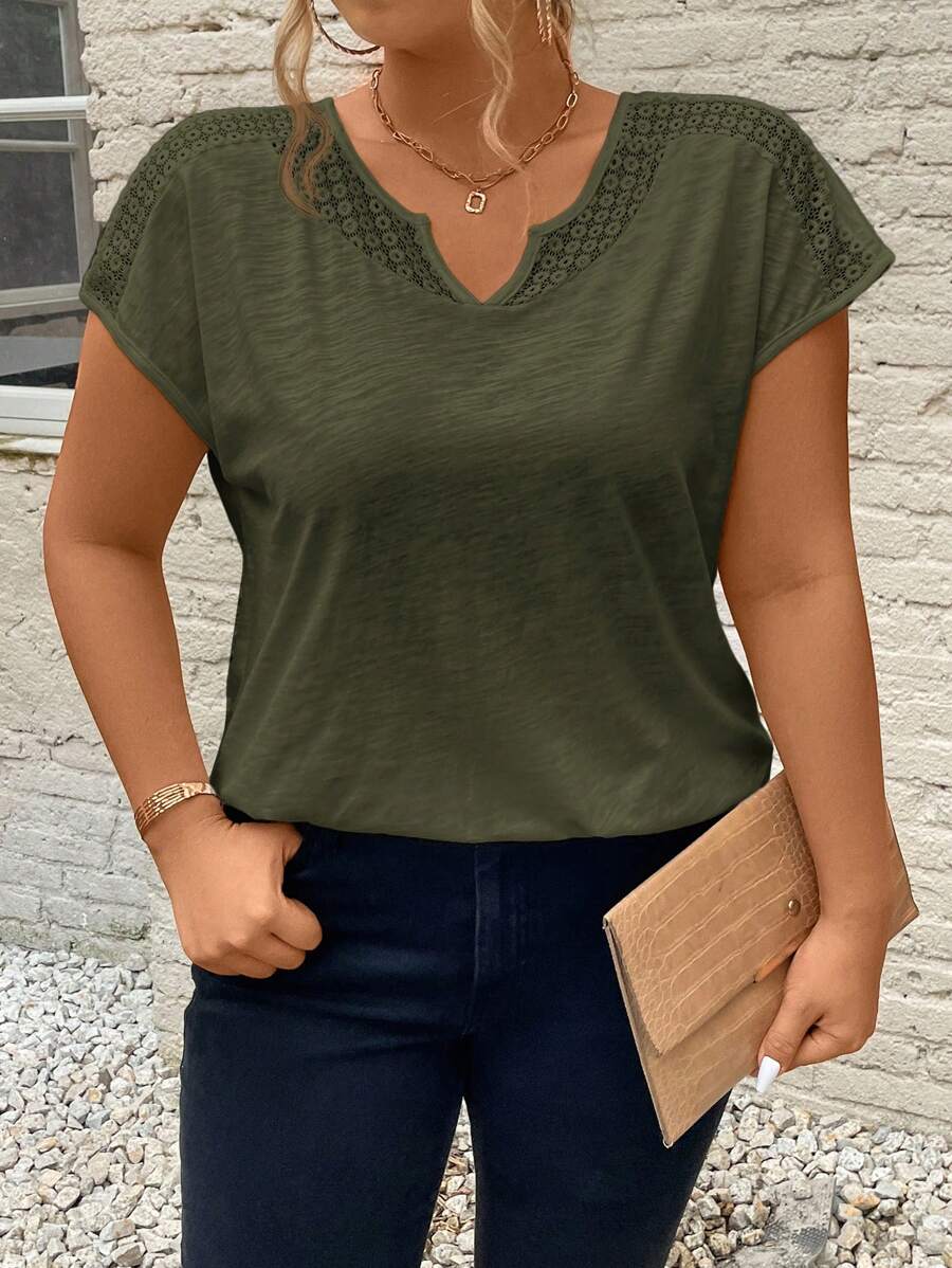 SHEIN Frenchy Summer Lace Splicing Vacation Plus Size V-Neck Tee With Cut-Out Details