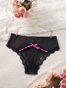 Panty sexy con patchwork de encaje y cordón calado