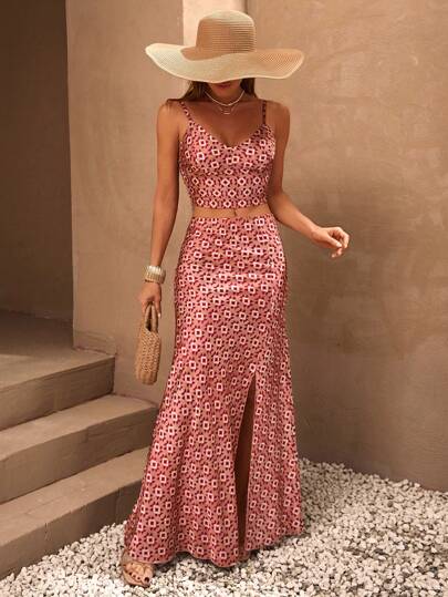 EURMUSE SQUARE PRINT SPLIT V-HALS TOPP & SPLIT THGH KJOLKOORDSET