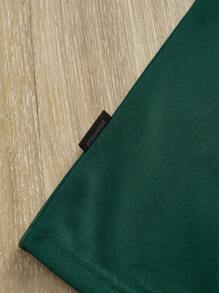 Manfinity VCAY 超大码男式 230 克纯绿色宽版宽松落肩 T 恤，带罗纹领和口袋，日本街头风格 - 軍綠色 - 查看 5