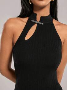 Forever 21 女士简约纯色无袖立领修身毛衣，休闲日常穿着