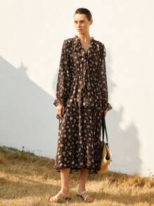 Aveloria Modichic Fashionable Ditsy Floral V-Neck Ruffled Waist Long Sleeve Dress With Elastic Cuffs, Brown Base With Pink Flowers