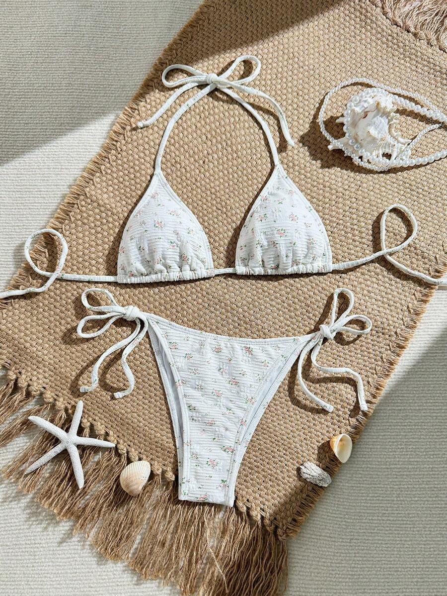 SHEIN Swim Set Pakaian Renang 2 Potong Bikini dan Tas Tote Motif Bunga Ditsy Musim Panas Terbaru 2025 untuk Wanita, Pantai/Liburan - Putih - View 1