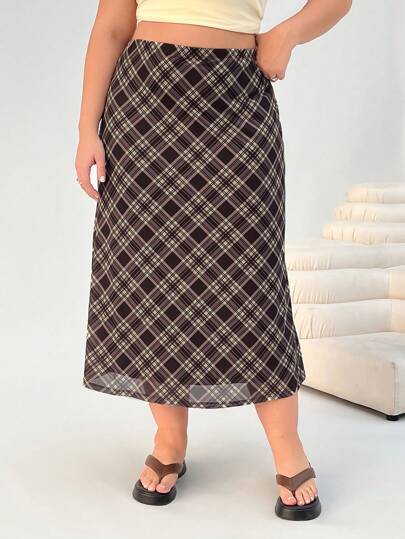 Solflare Plus Size Women's Plaid Mesh A-Line Long Skirt, High Waisted Fashion